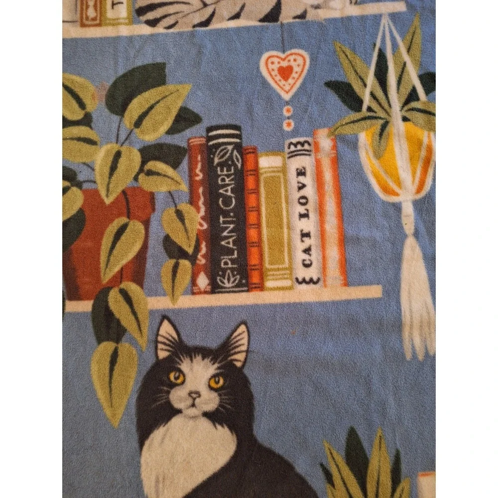 Handmade Fleece Tie Blanket Cats Books Plants Library Print Blue Throw 58